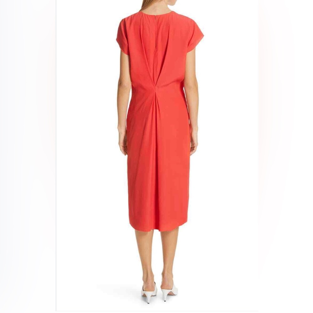 Lewit red dress